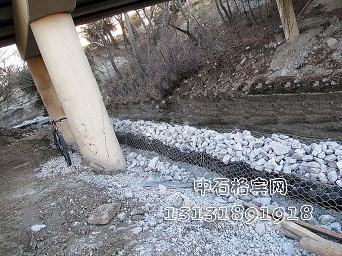 護(hù)岸固濱籠價(jià)格、施工13131891918
